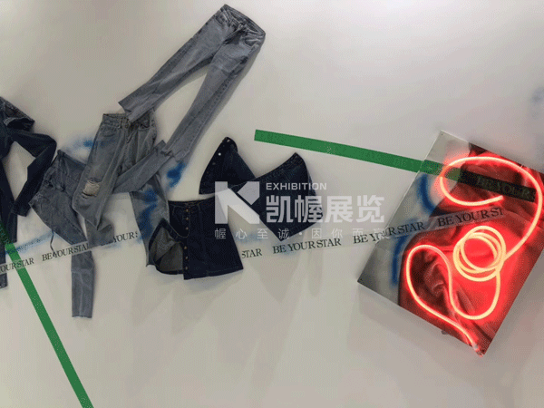 深圳服裝展廳設(shè)計(jì)